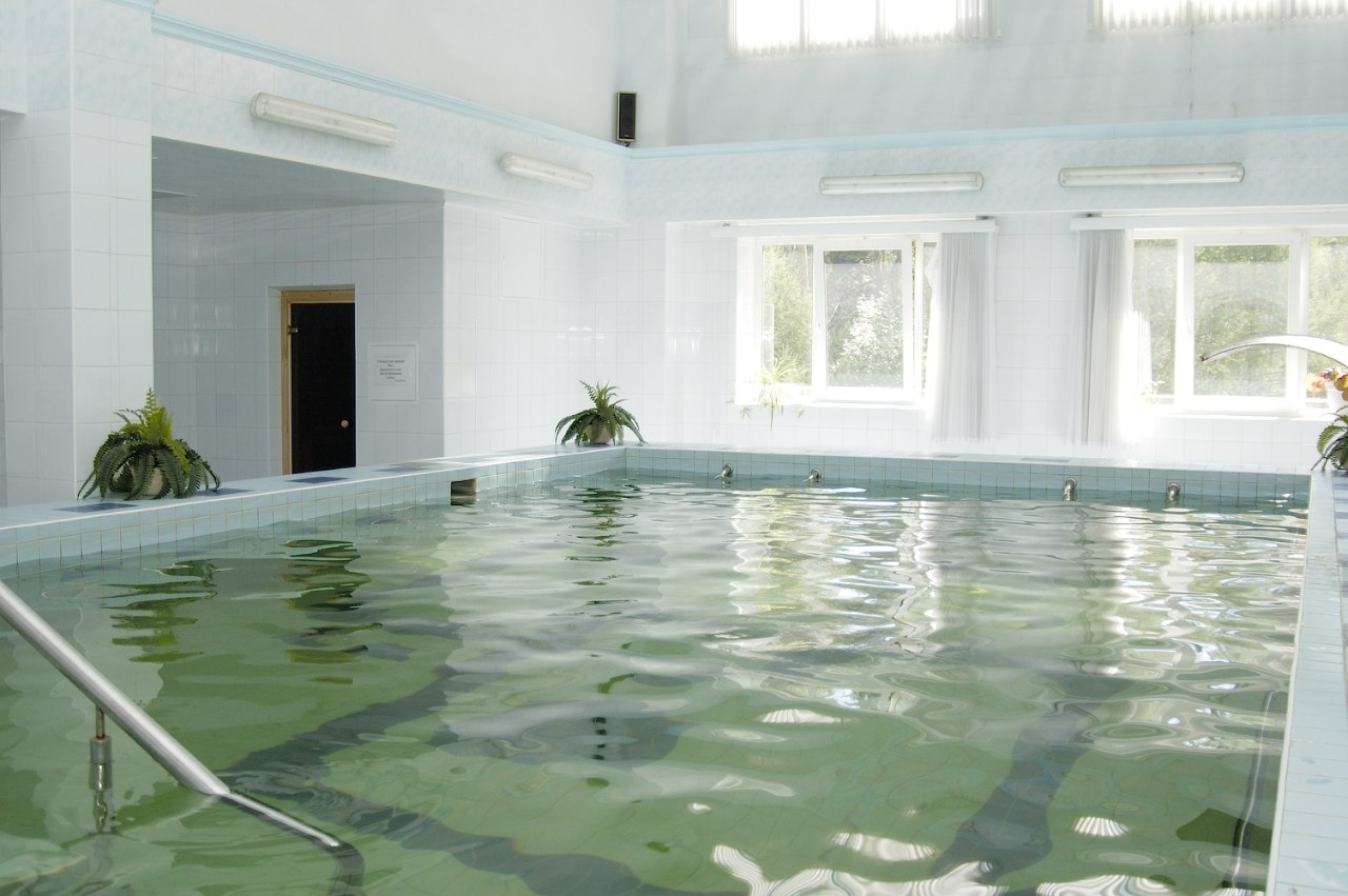 Санаторий Светлана в Москве бассейн